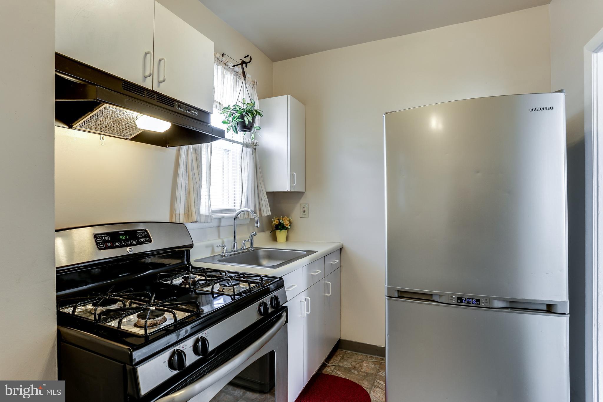 3633 Old Milford Mill Road Baltimore, MD 21244 - Photo 14 of 30 KITCHEN