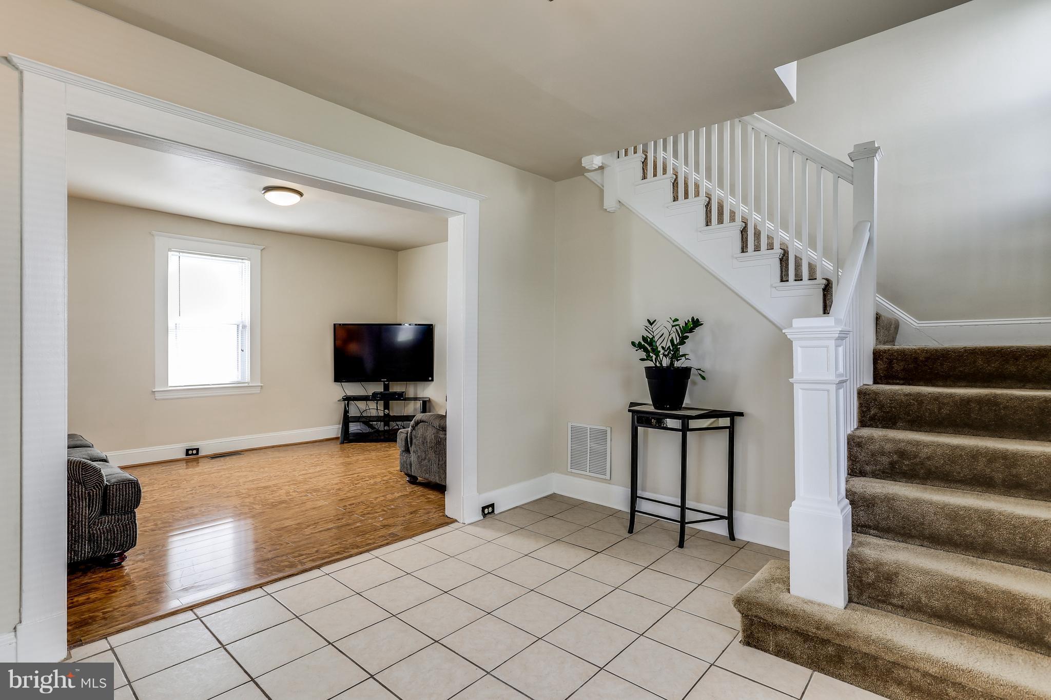 3633 Old Milford Mill Road Baltimore, MD 21244 - Photo 7 of 30 FOYER