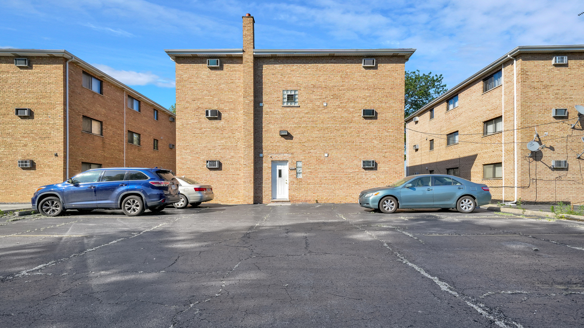 6135 Marshall Avenue, Unit 101 Chicago Ridge, IL 60415 - Photo 23 of 23 Gallery Image 23