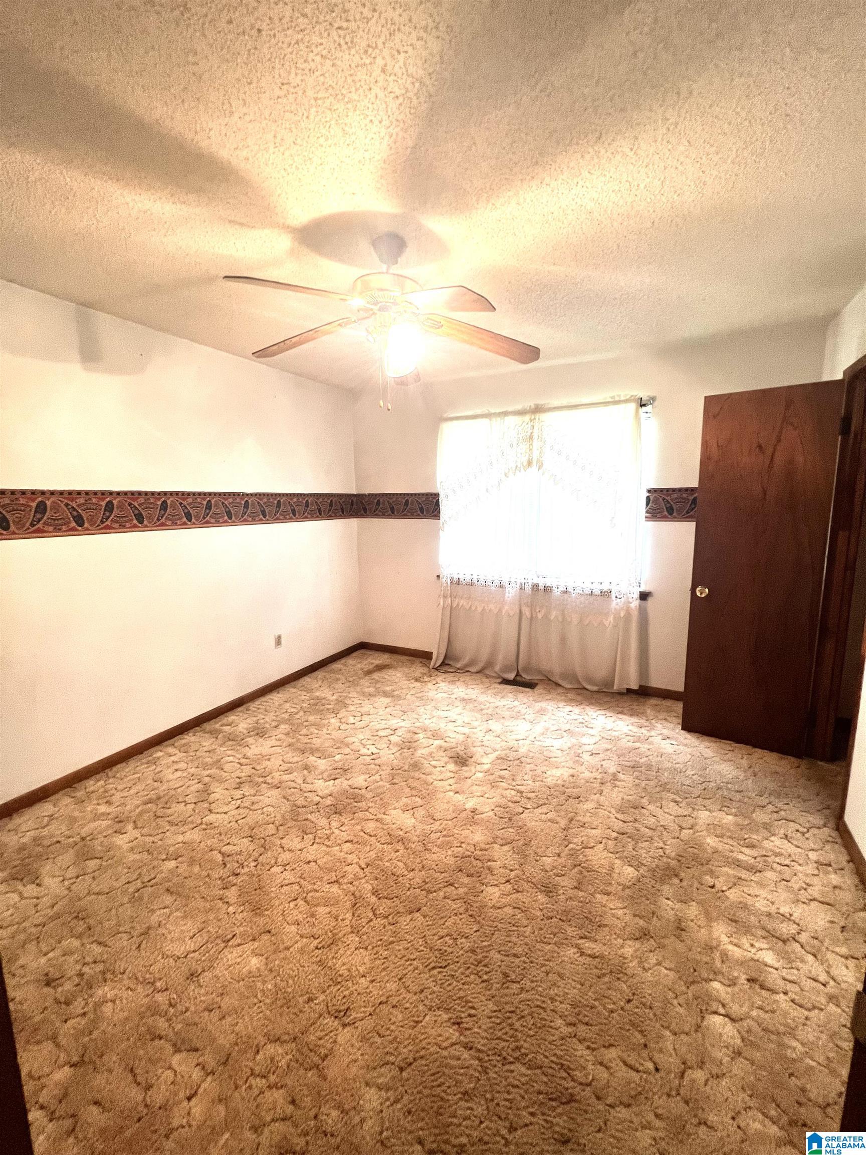 623 Chestnut Street Anniston, AL 36201 - Photo 8 of 20