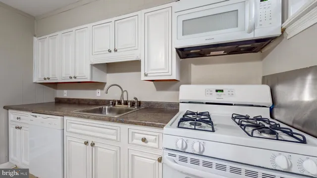 $169,900 | 4441 Eldone Road, Baltimore, MD 21229