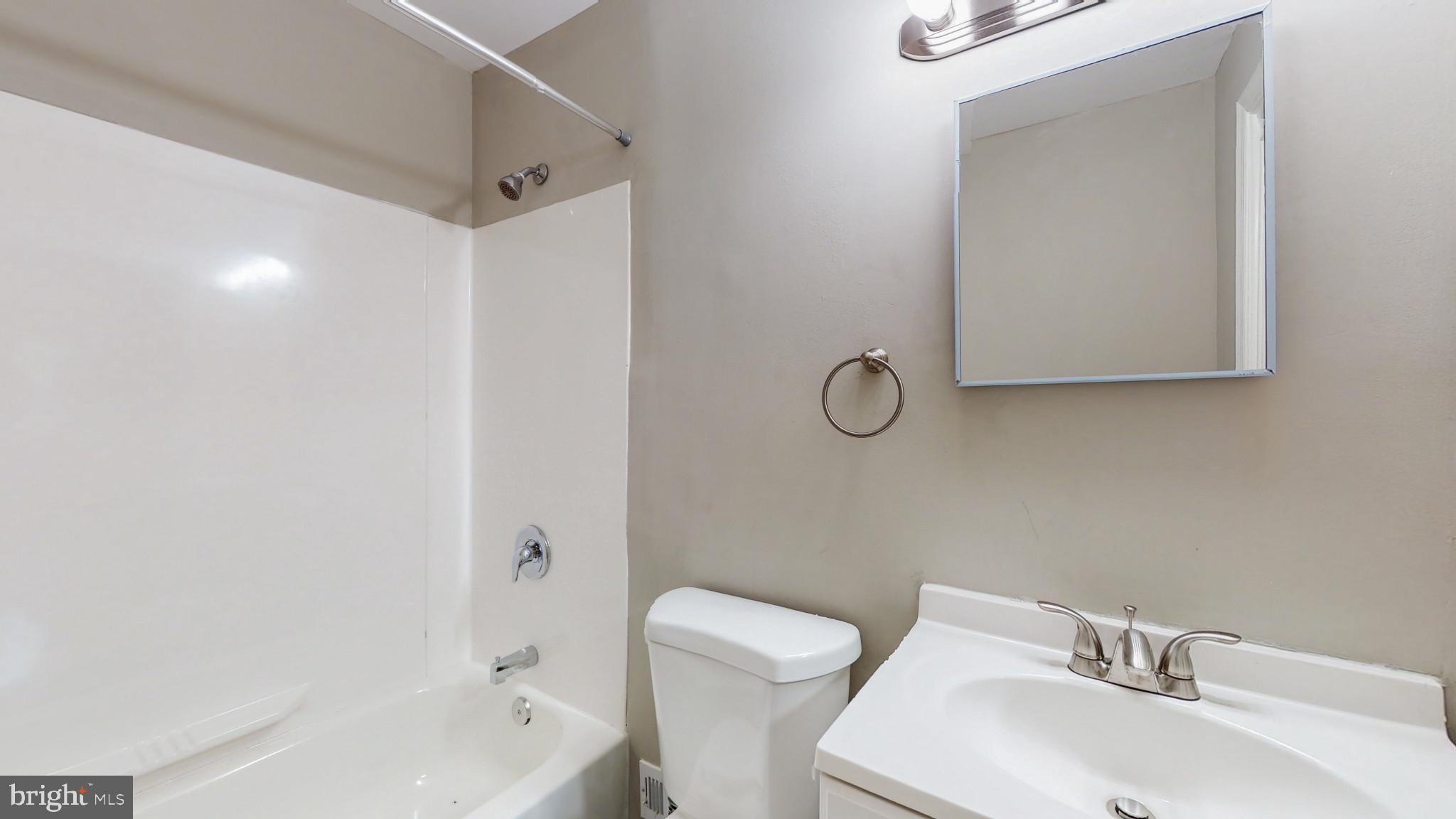4441 Eldone Road Baltimore, MD 21229 - Photo 8 of 15 Gallery Image 8