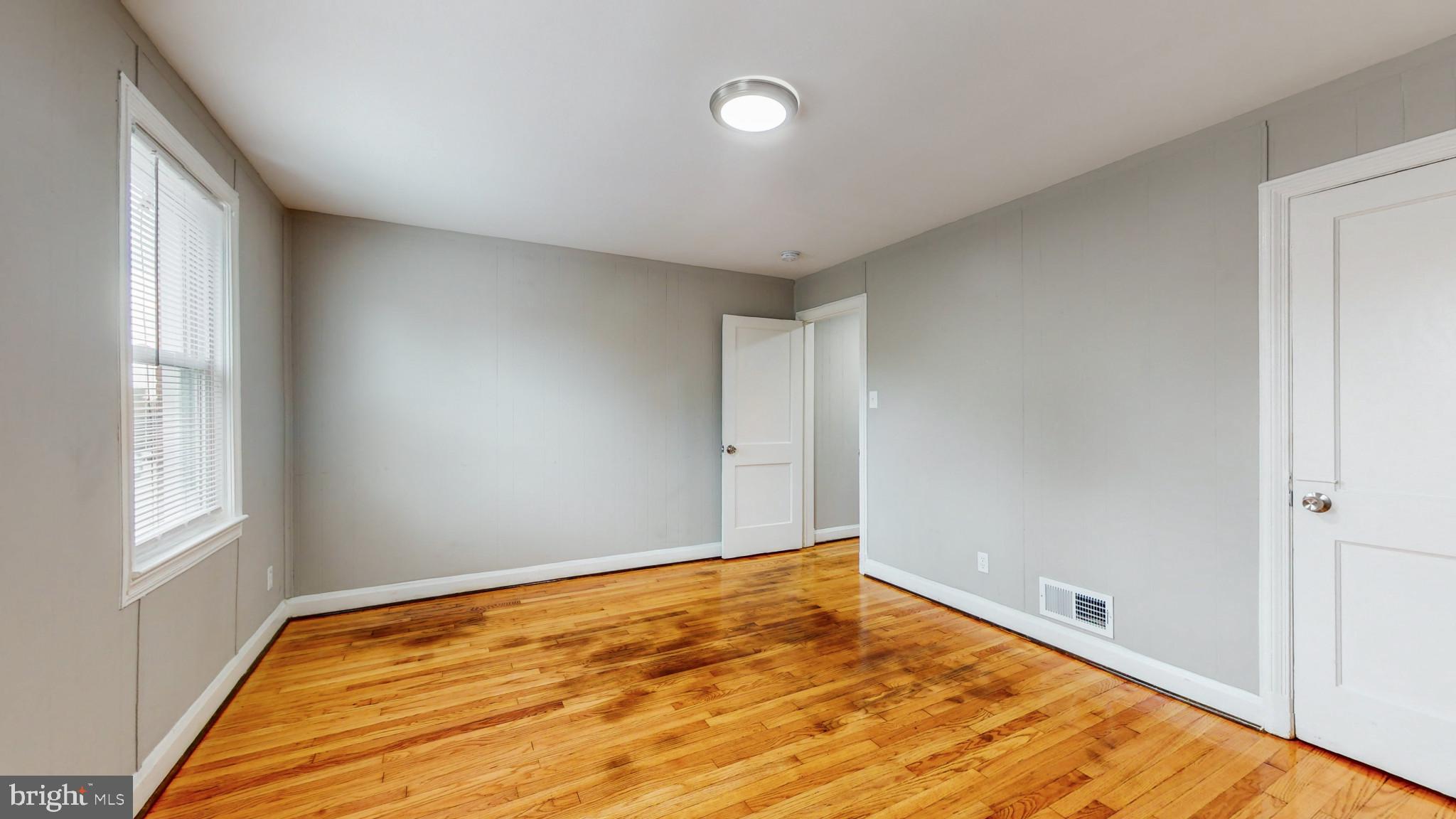 4441 Eldone Road Baltimore, MD 21229 - Photo 10 of 15 Gallery Image 10