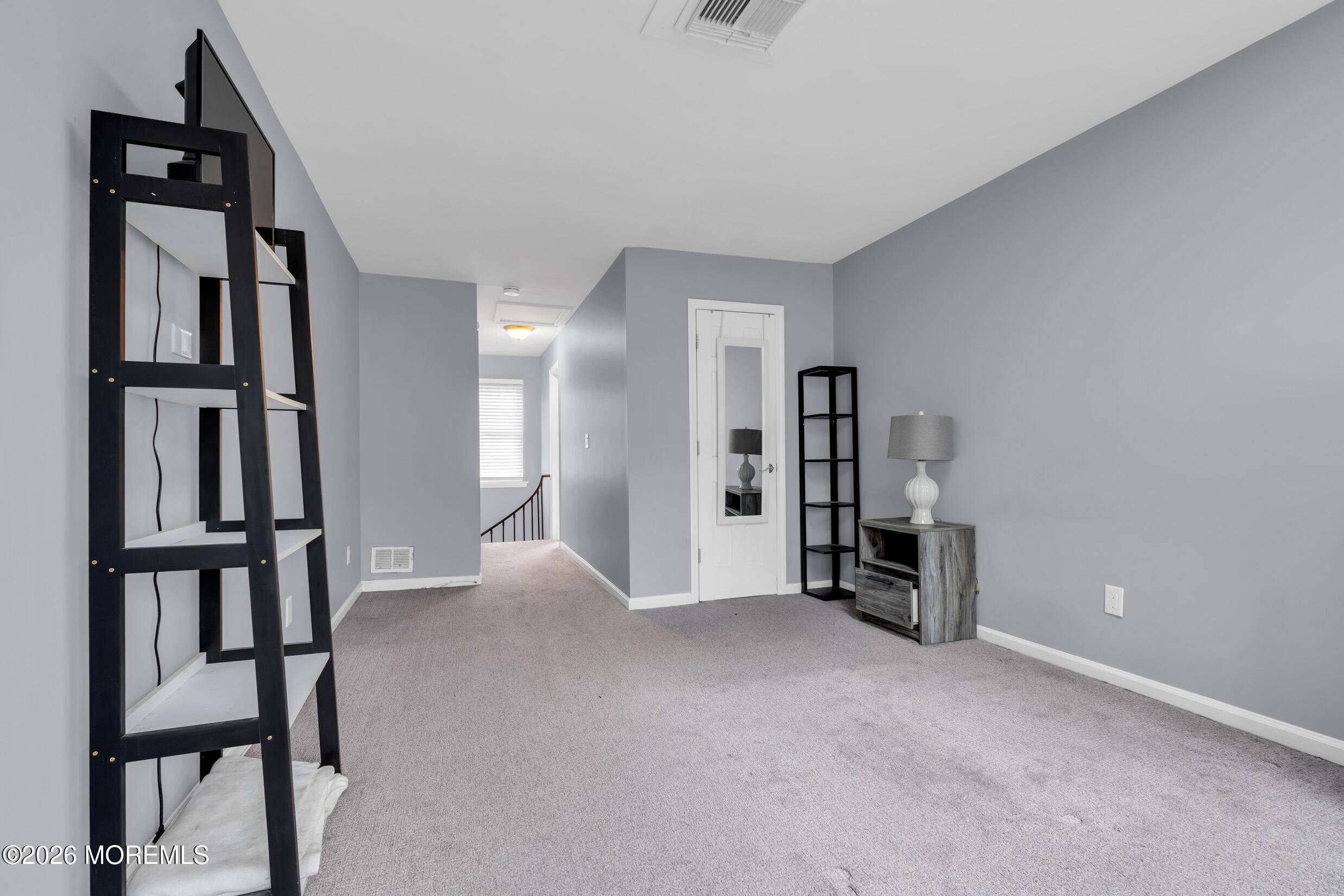 37 Queens Way Englishtown, NJ 07726 - Photo 17 of 35 6 (2)