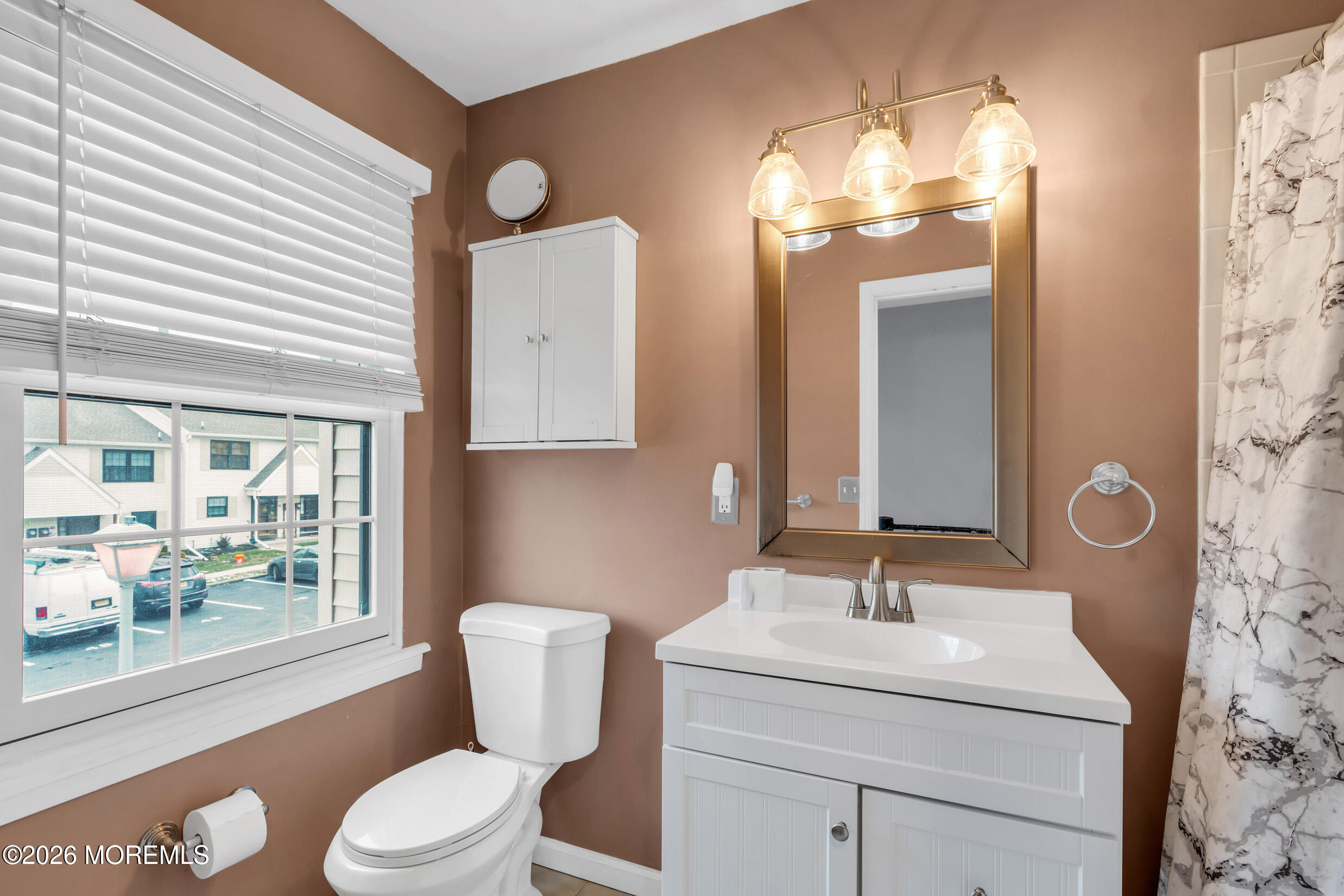 37 Queens Way Englishtown, NJ 07726 - Photo 20 of 35 6 (5)