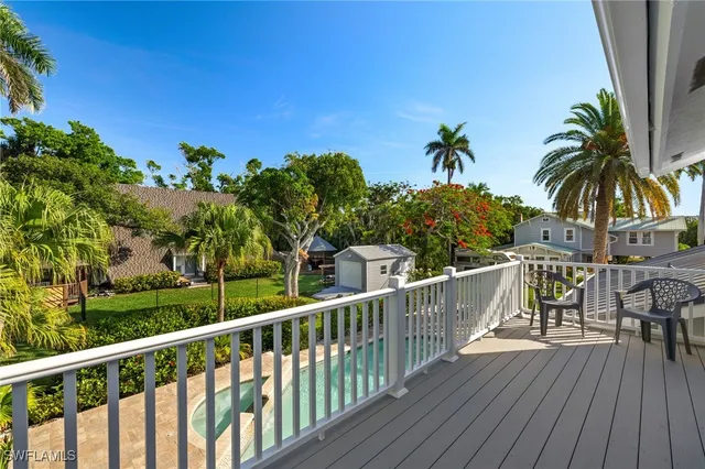 $820,000 | 5610 Sundown Harbor Court, Fort Myers, FL 33919