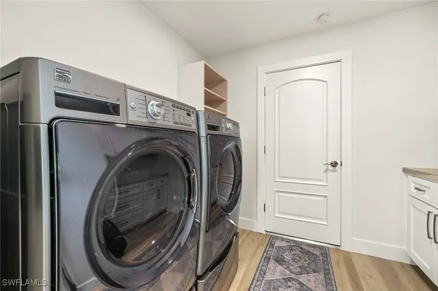 $820,000 | 5610 Sundown Harbor Court, Fort Myers, FL 33919