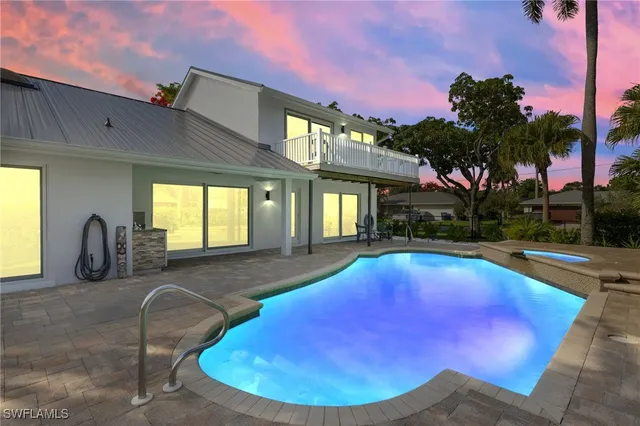 $820,000 | 5610 Sundown Harbor Court, Fort Myers, FL 33919