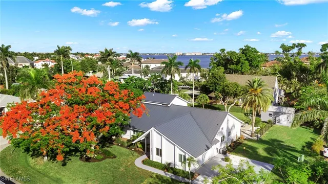 $820,000 | 5610 Sundown Harbor Court, Fort Myers, FL 33919