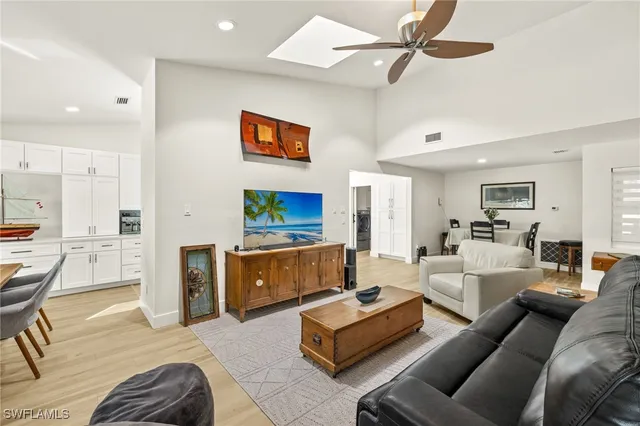 $820,000 | 5610 Sundown Harbor Court, Fort Myers, FL 33919