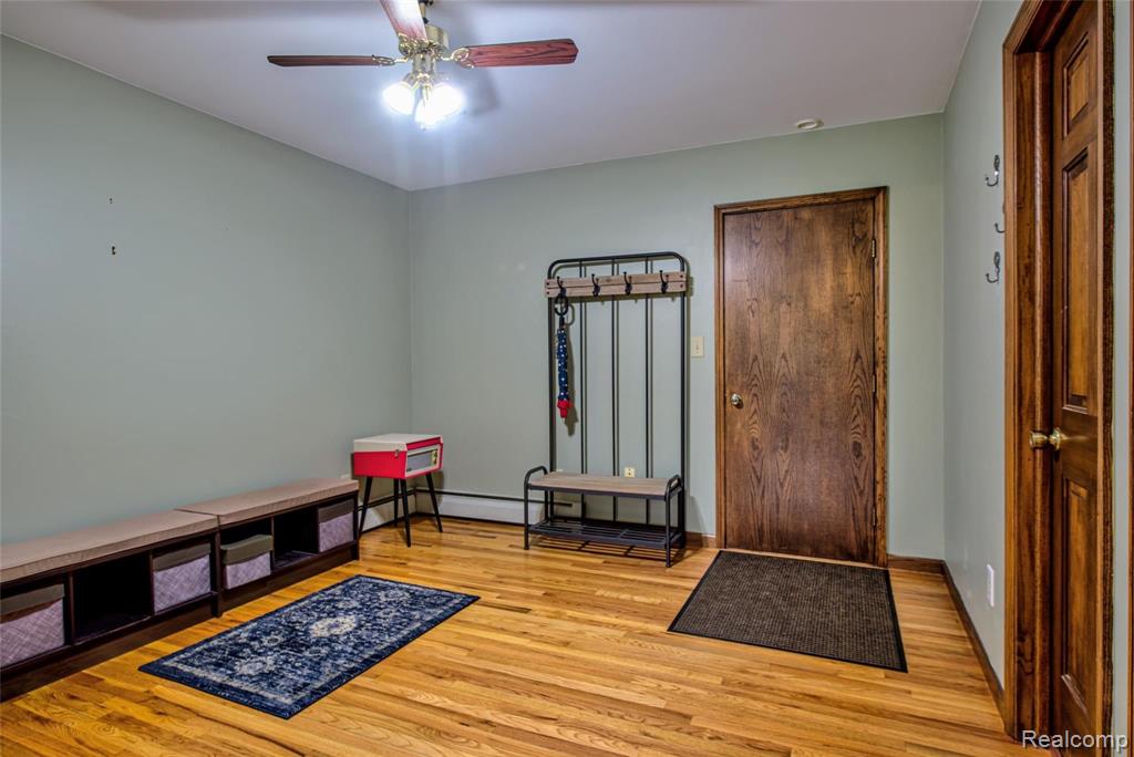 32671 West Eleven Mile Road Farmington Hills, MI 48336 - Photo 18 of 35