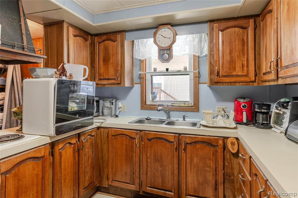 6655 Jackson Road, Unit 126 Ann Arbor, MI 48103 - Photo 6 of 36