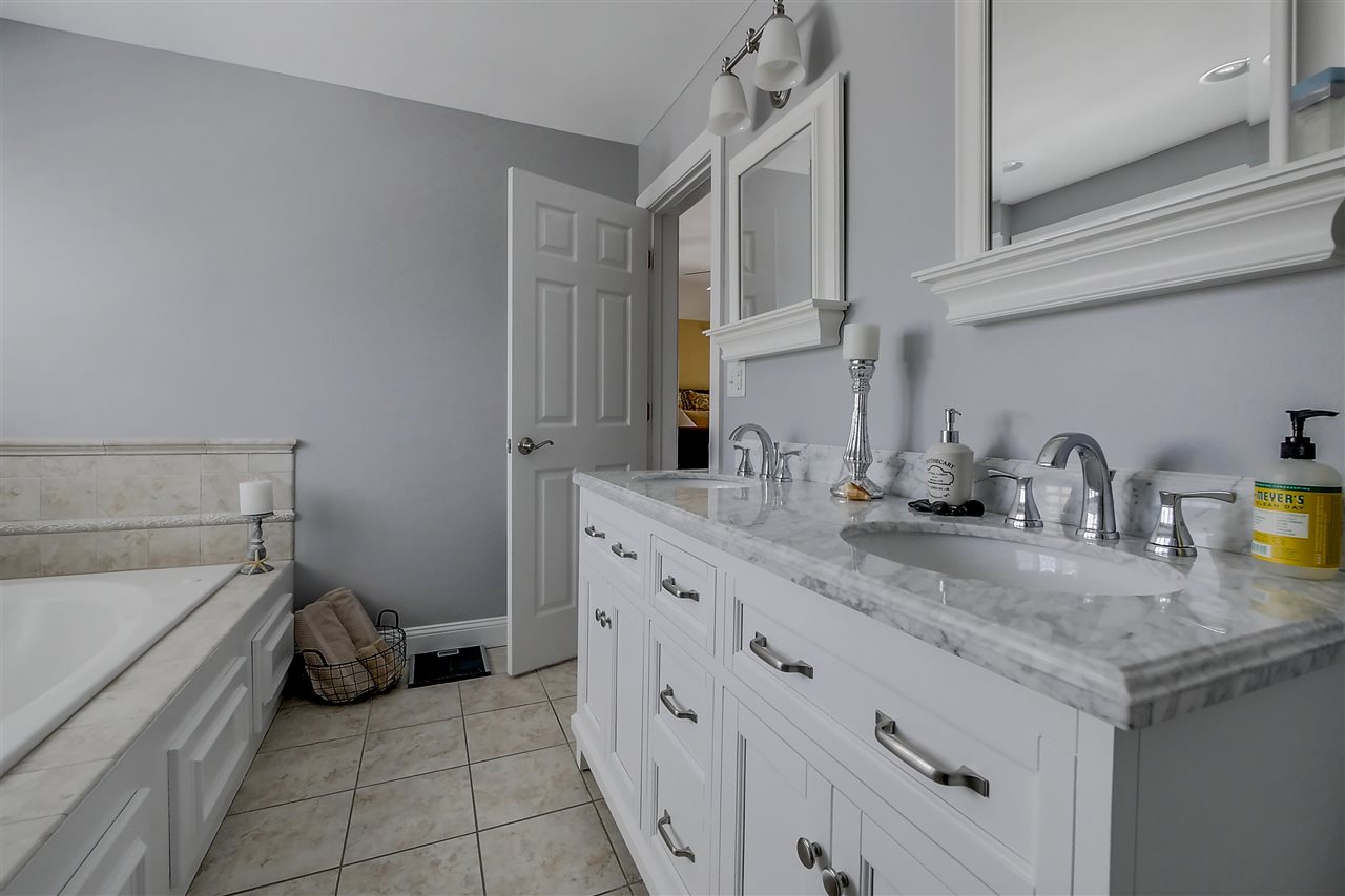 44 Overton Road Windham, NH 03087 - Photo 25 of 39
