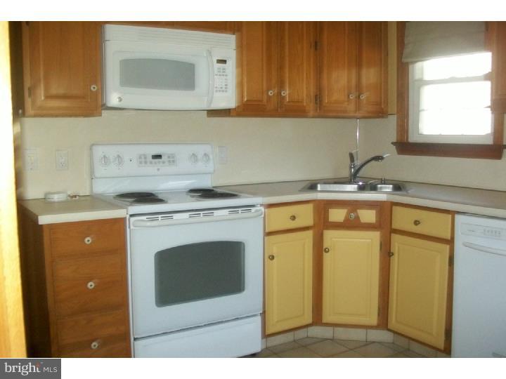 47 Gedney Road Lawrenceville, NJ 08648 - Photo 3 of 19 Gallery Image 3
