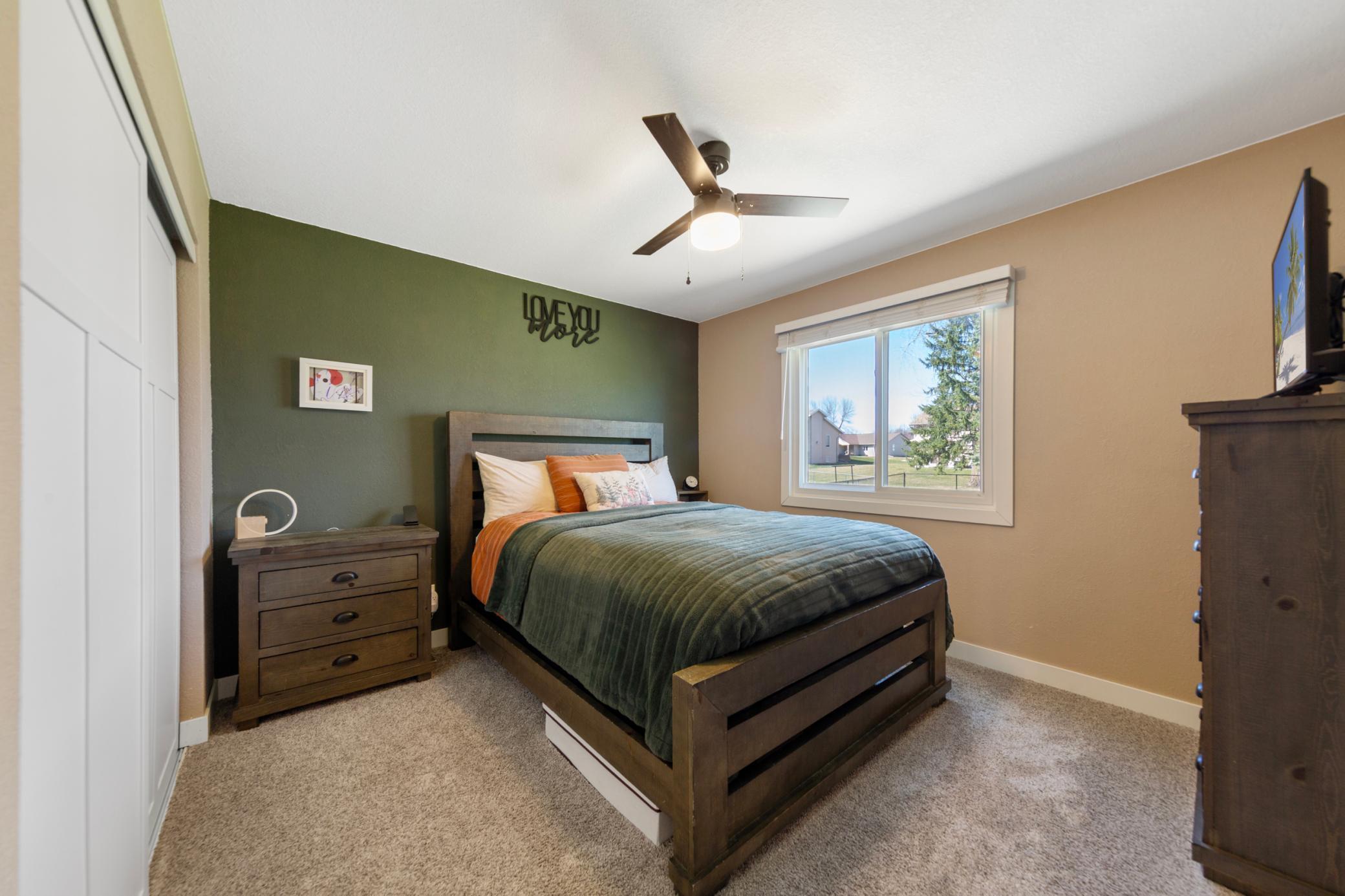 1117 Eastgate Road Albert Lea, MN 56007 - Photo 33 of 47