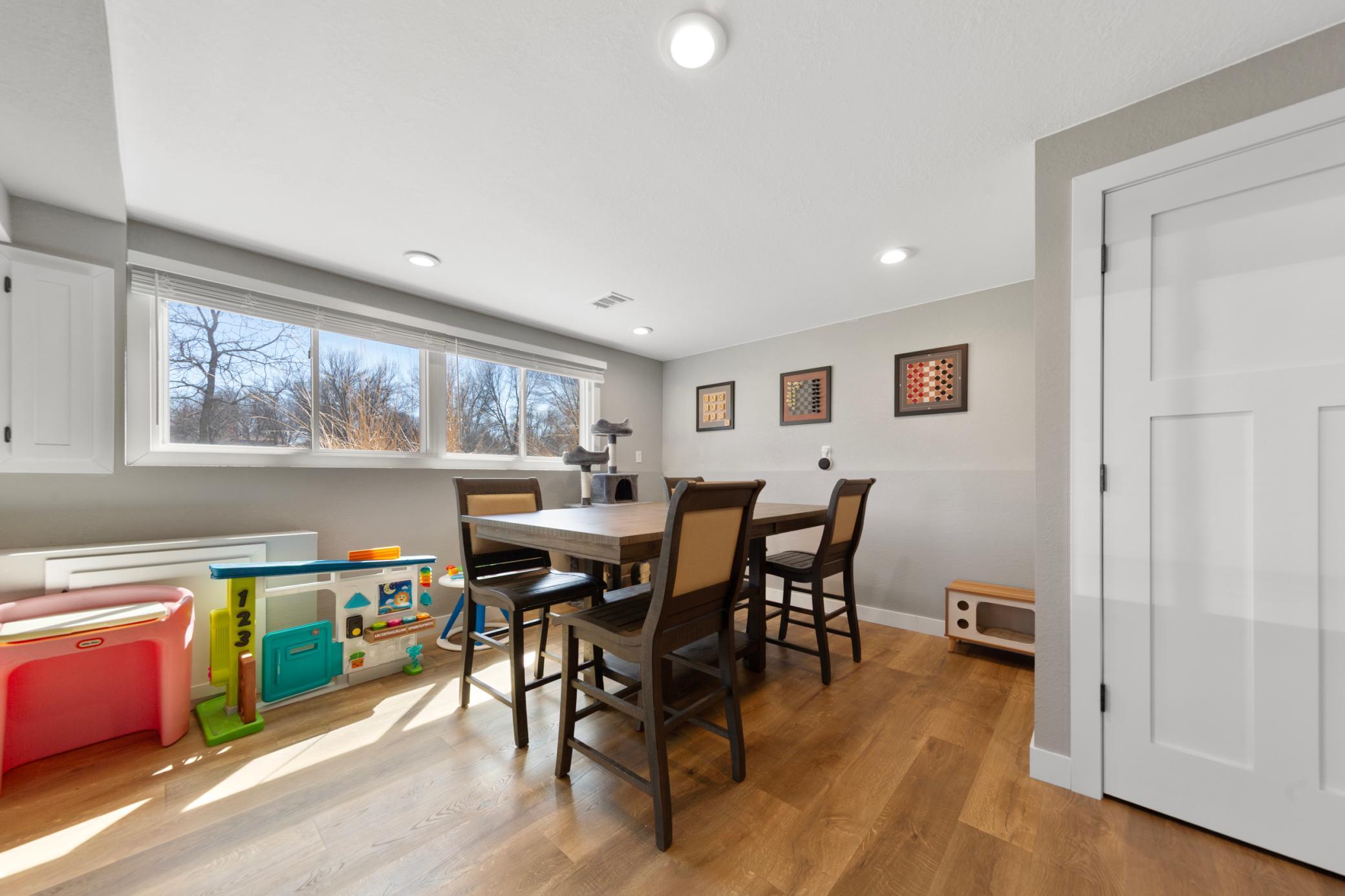 1117 Eastgate Road Albert Lea, MN 56007 - Photo 39 of 47