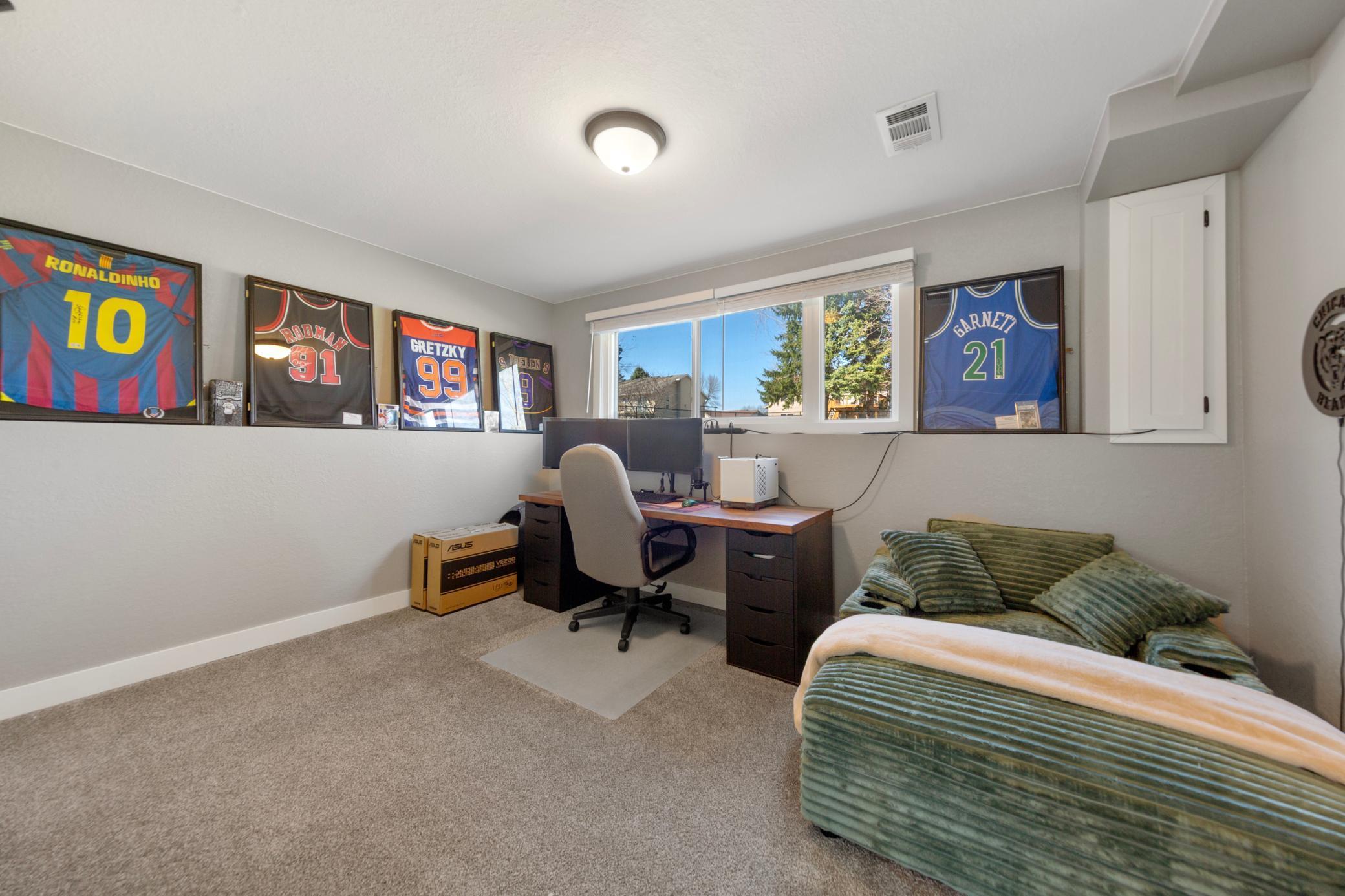 1117 Eastgate Road Albert Lea, MN 56007 - Photo 40 of 47