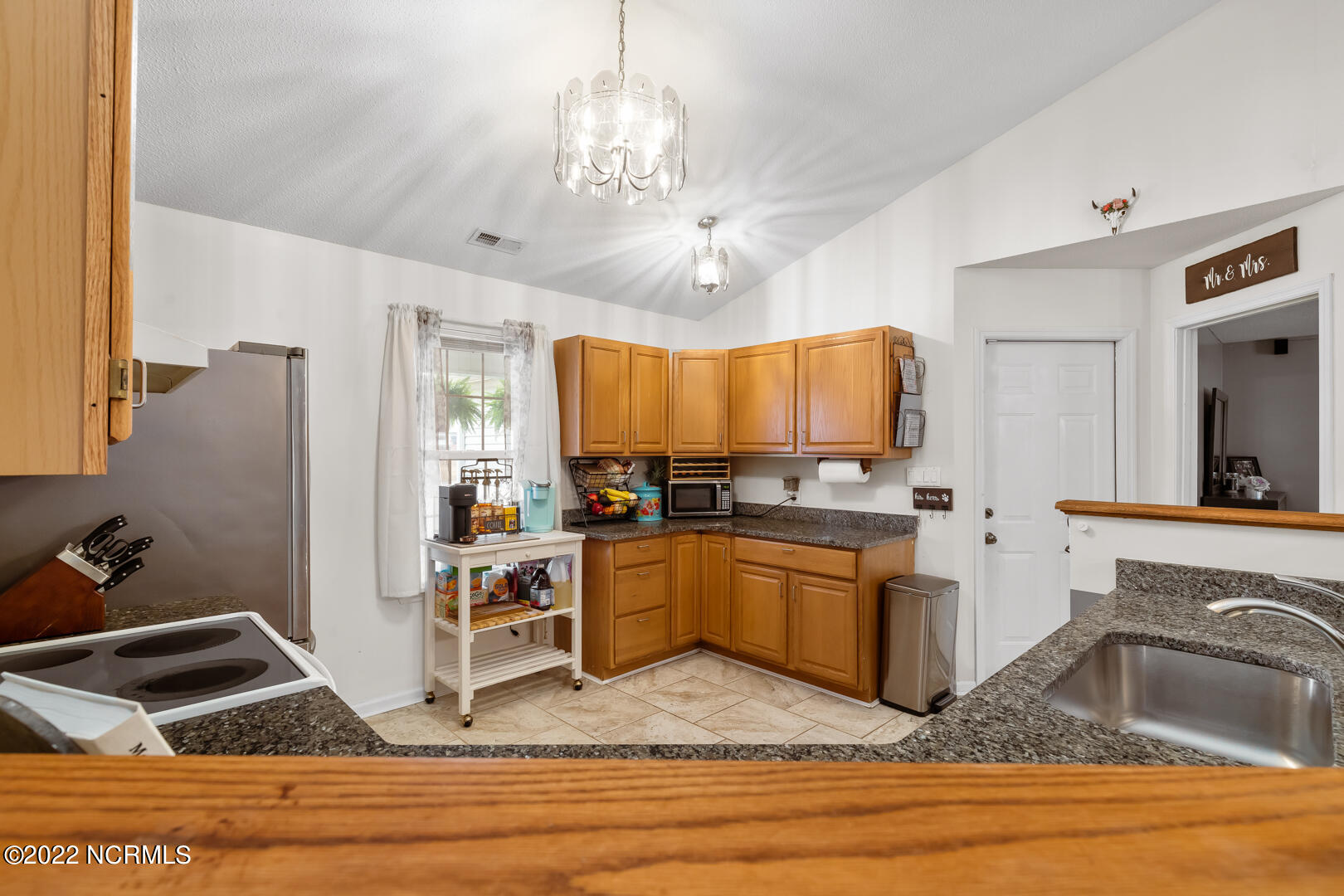 341 Running Road Jacksonville, NC 28546 - Photo 14 of 46 13