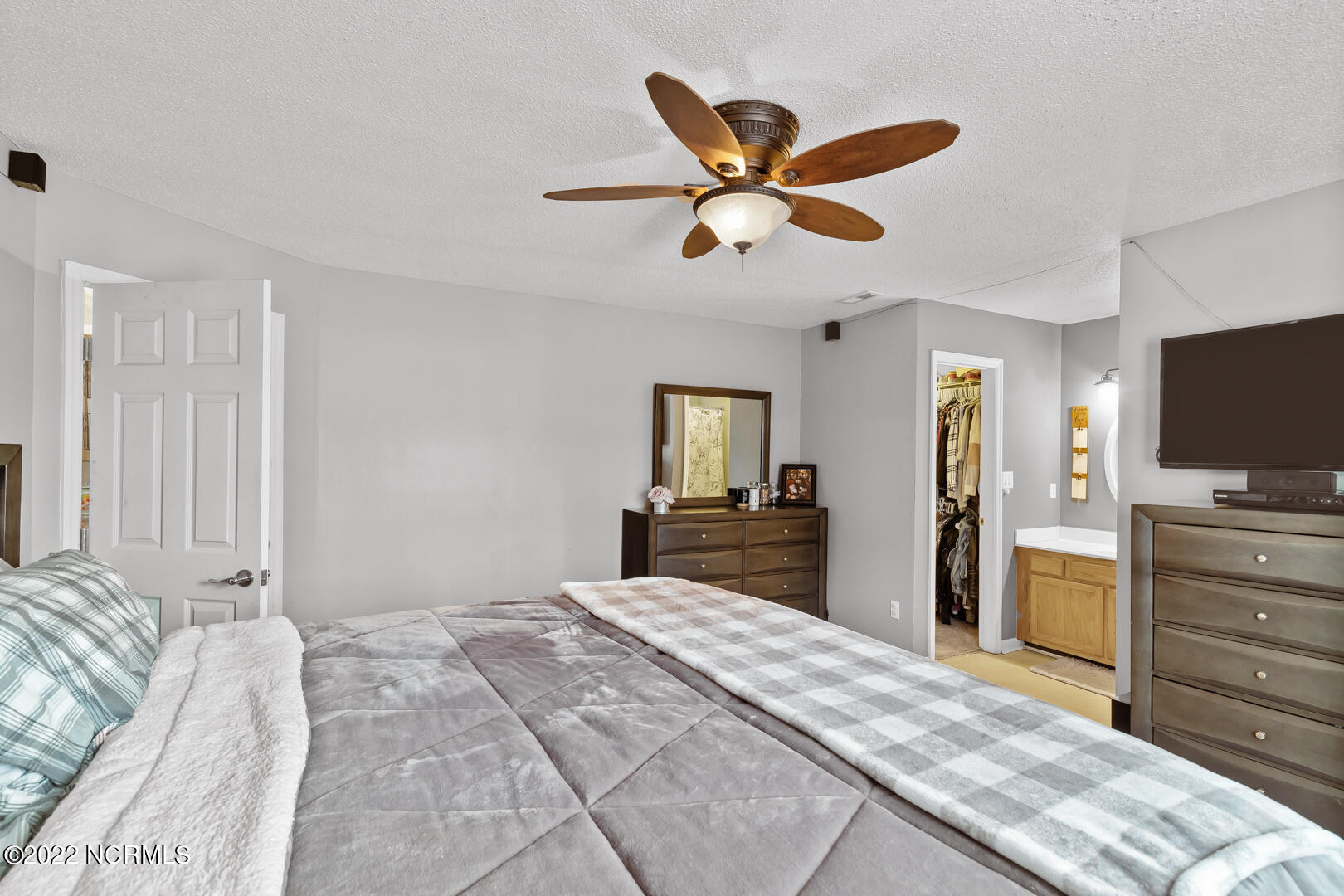 341 Running Road Jacksonville, NC 28546 - Photo 21 of 46 20