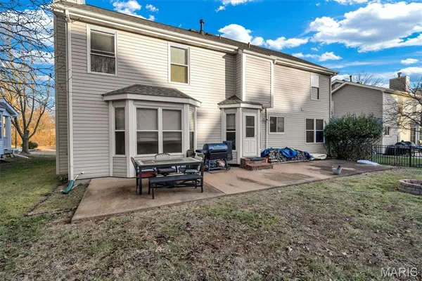 $355,000 | 15 Rockwood Pl Court, Eureka, MO 63025
