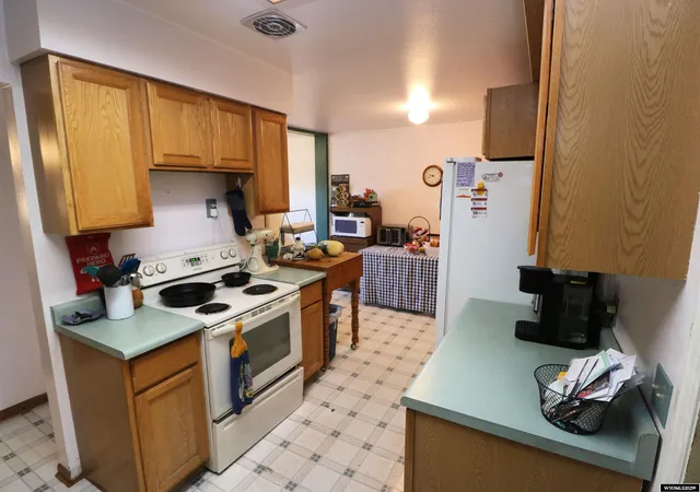 $354,000 | 550 Jefferson Street, Lander, WY 82520