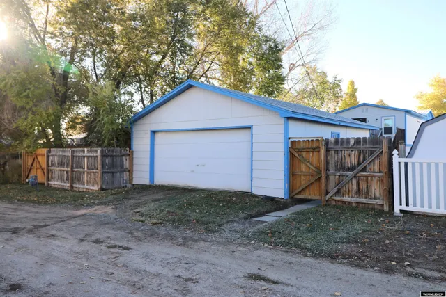 $354,000 | 550 Jefferson Street, Lander, WY 82520