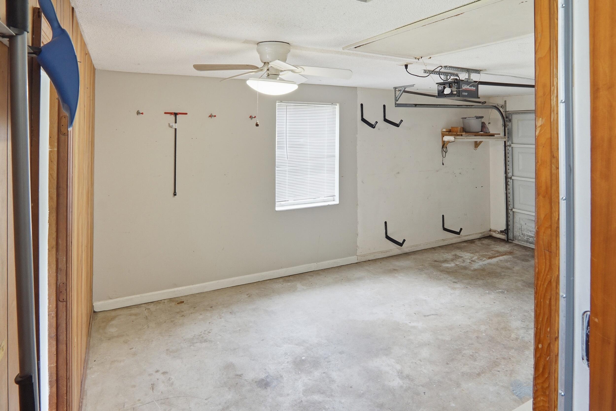 1237 Redeemer Drive Hanahan, SC 29410 - Photo 16 of 49