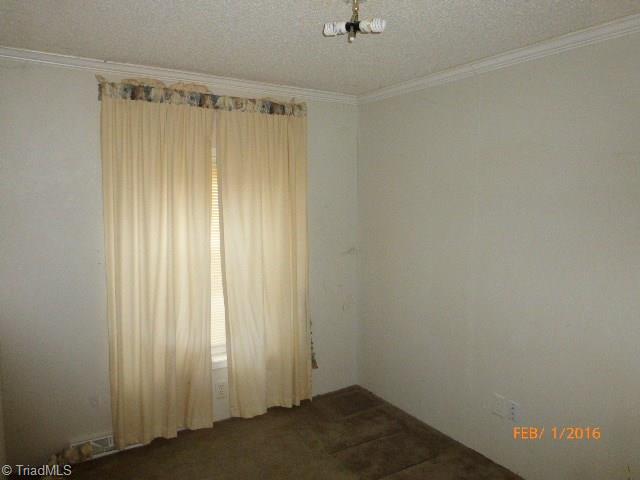 1039 Kayla Ridge Road Walnut Cove, NC 27052 - Photo 13 of 15 Office