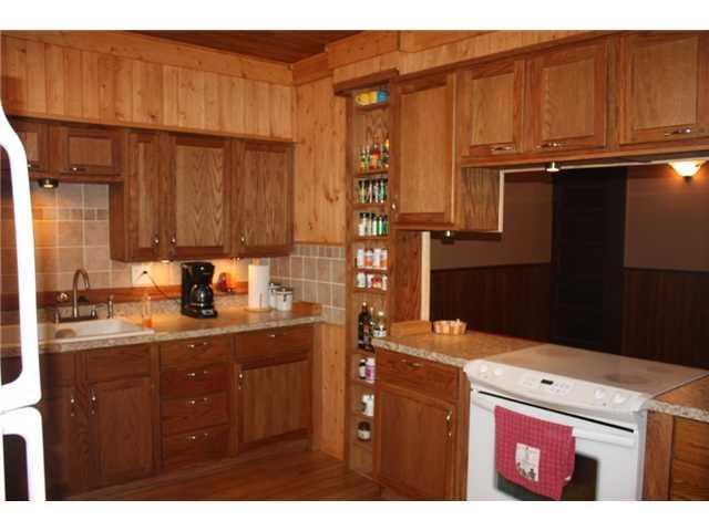 261 South Audubon Road Indianapolis, IN 46219 - Photo 5 of 24 Gallery Image 5