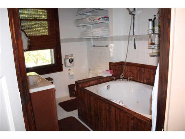 261 South Audubon Road Indianapolis, IN 46219 - Photo 9 of 24 Gallery Image 9