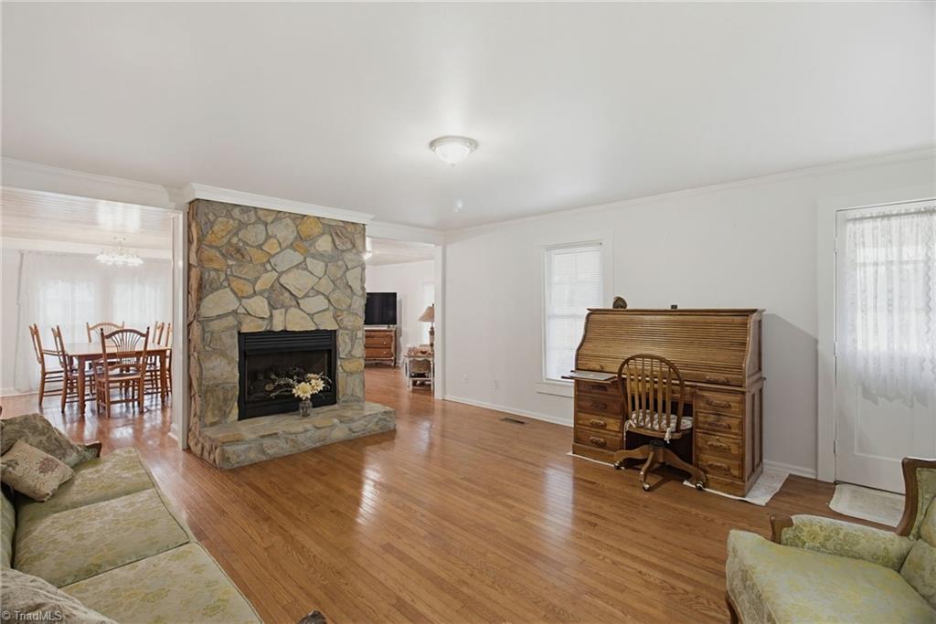 4681 Gumtree Road Winston-Salem, NC 27107 - Photo 4 of 42