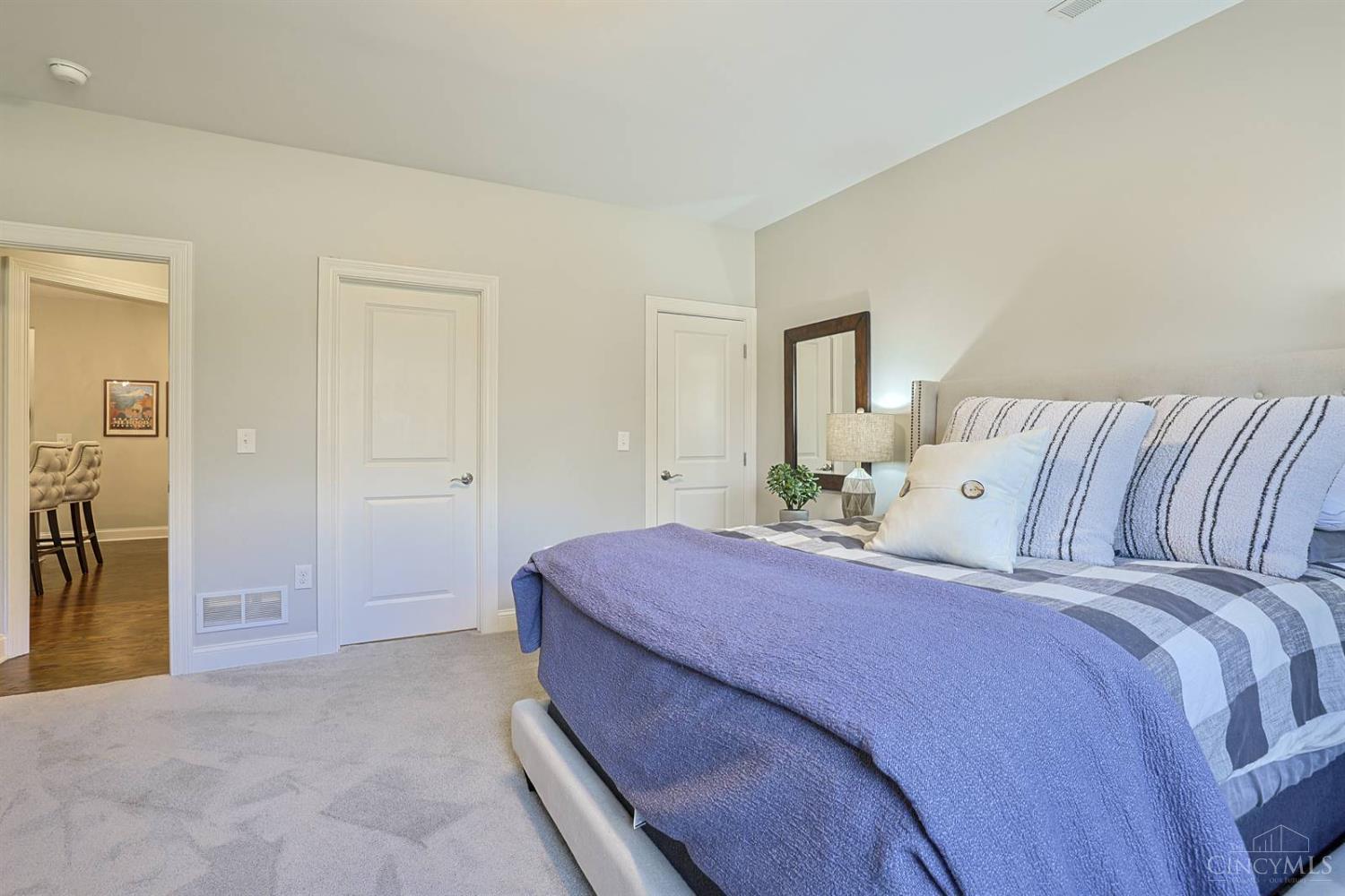 6340 Miami Road Cincinnati, OH 45243 - Photo 42 of 99
