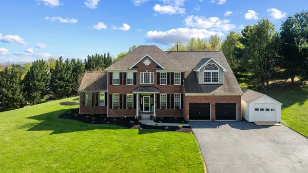 $850,000 | 2231 West Greenleaf Drive, Frederick, MD 21702