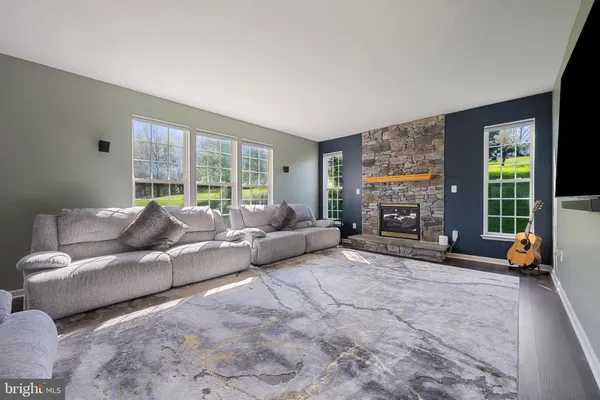 $850,000 | 2231 West Greenleaf Drive, Frederick, MD 21702