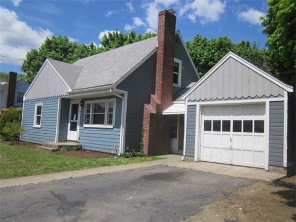 92 Robinwood Road Dedham, MA 02026 - Photo 2 of 11 Gallery Image 2