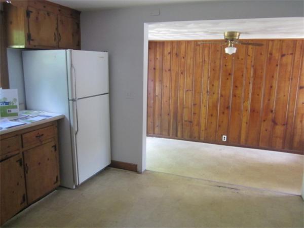 92 Robinwood Road Dedham, MA 02026 - Photo 6 of 11 Gallery Image 6