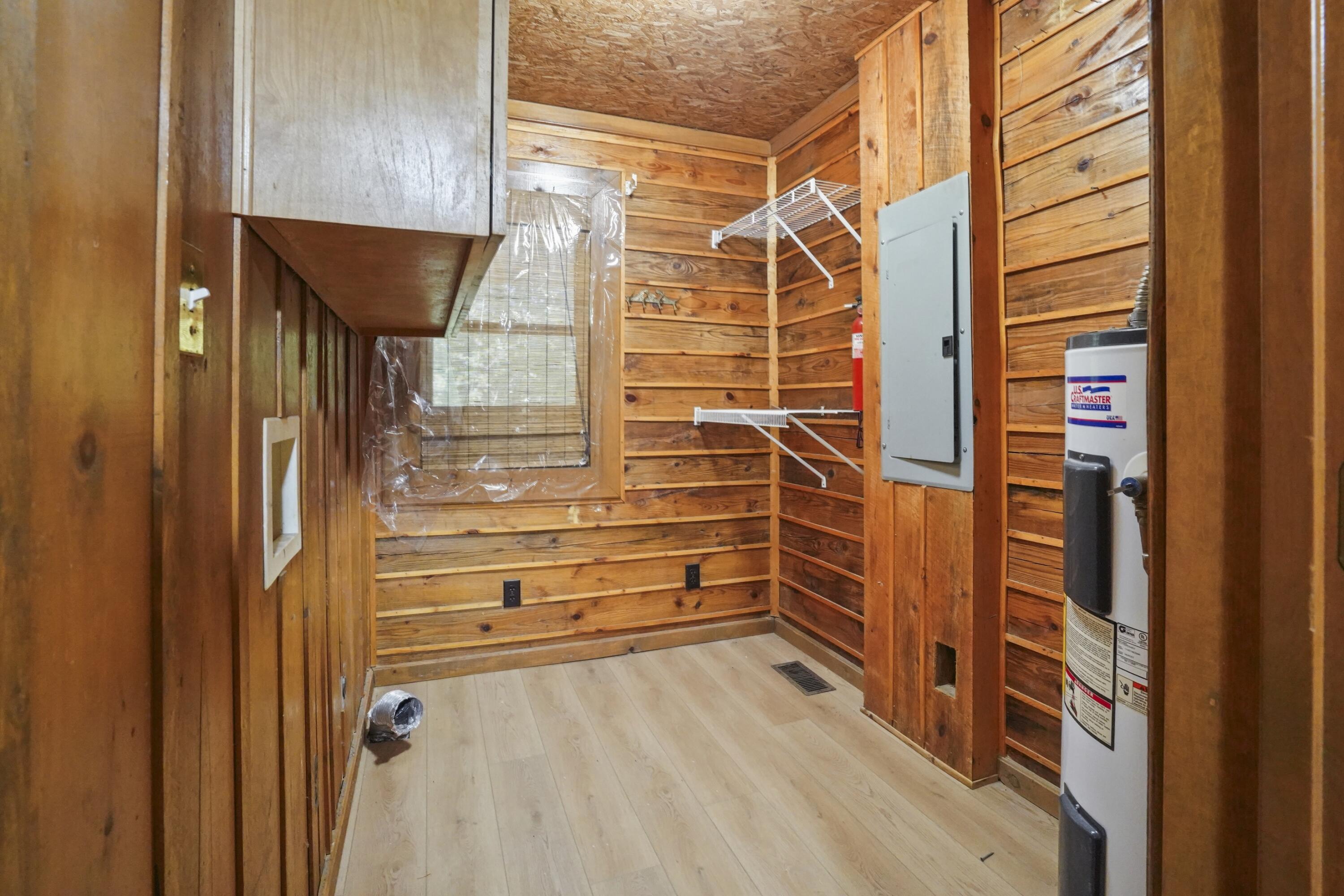2468 Mill Springs Road Nancy, KY 42544 - Photo 26 of 35 Laundry Area