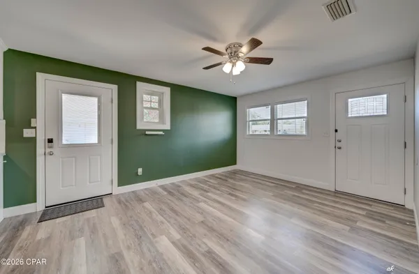 $2,100 | 3105 West 21st Court, Panama City, FL 32405