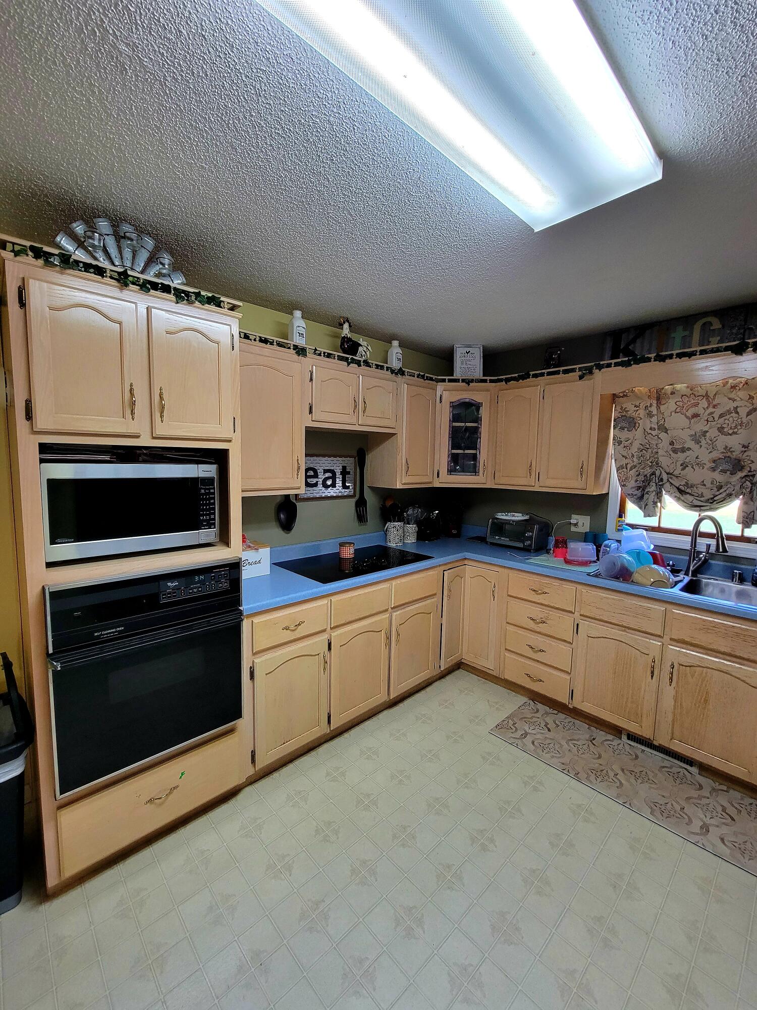 525 Etna Road Eubank, KY 42567 - Photo 12 of 33 20210923_151523