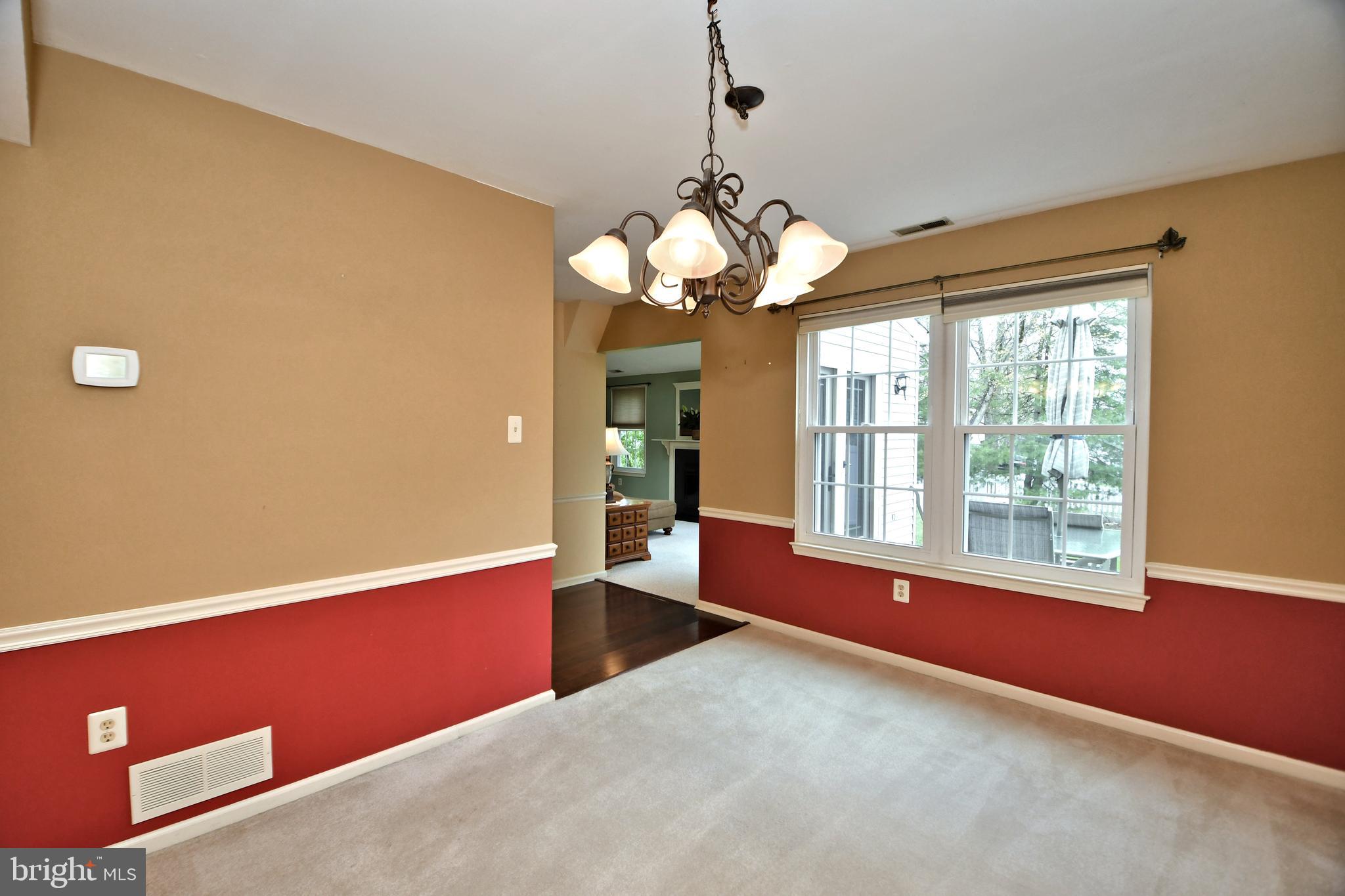 37 South Timber Road Southampton, PA 18966 - Photo 14 of 55 dining room