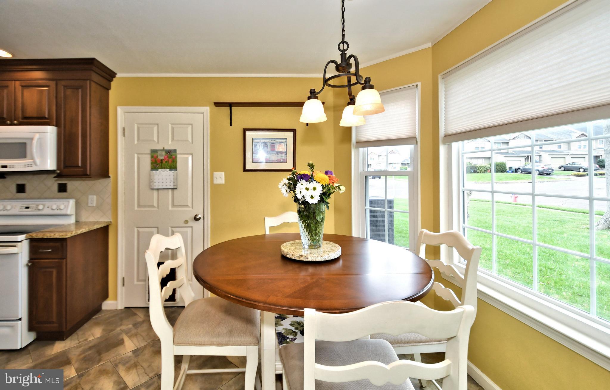 37 South Timber Road Southampton, PA 18966 - Photo 20 of 55 eat in kitchen