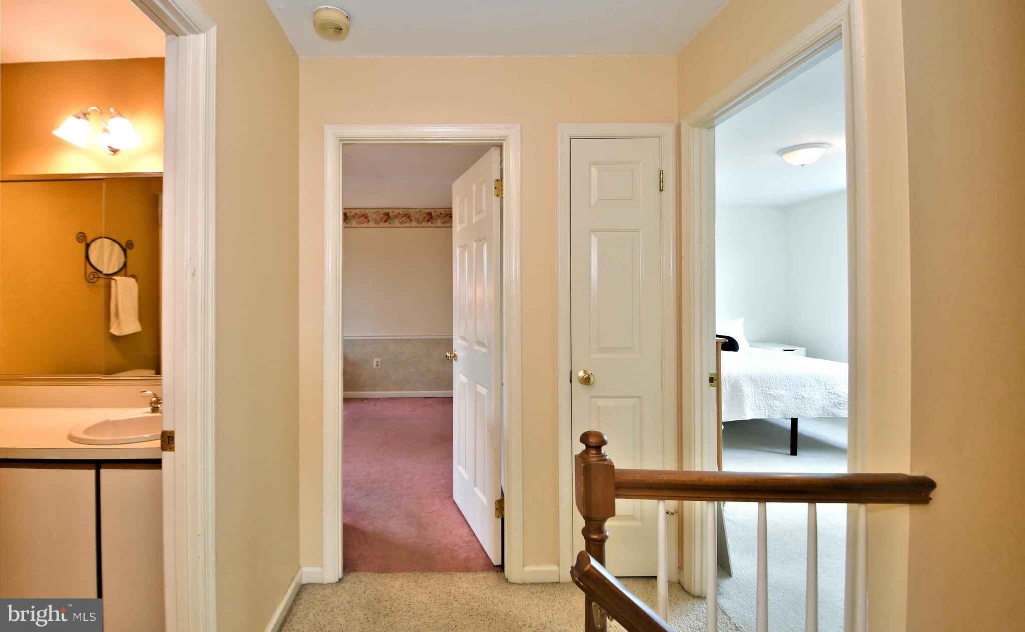 37 South Timber Road Southampton, PA 18966 - Photo 31 of 55 upstiars hallway