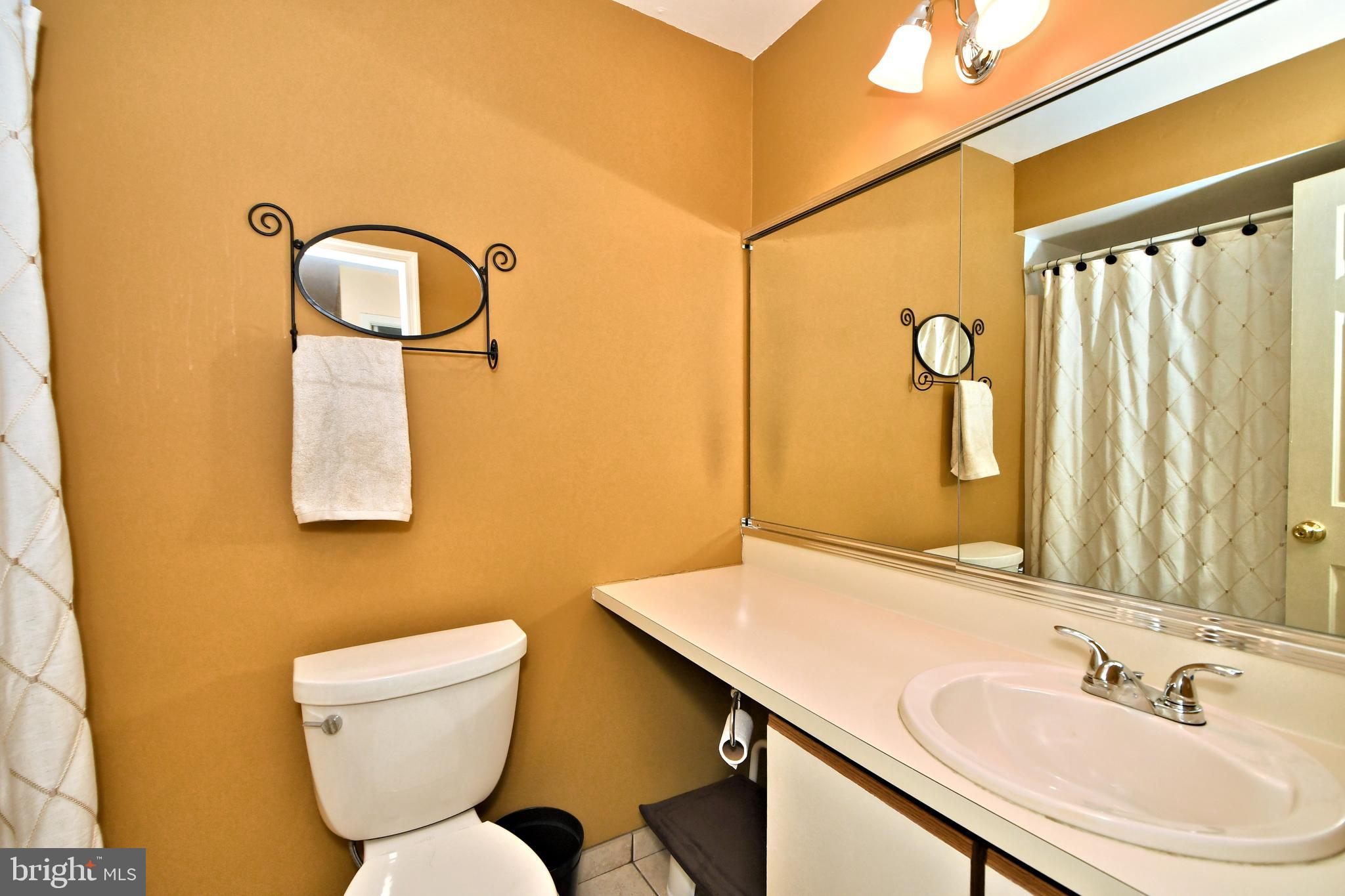 37 South Timber Road Southampton, PA 18966 - Photo 46 of 55 hall full bath