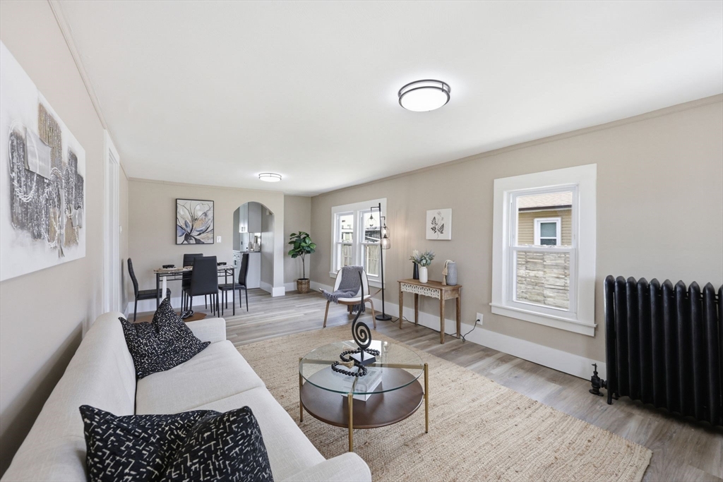 20 Conklin Street Springfield, MA 01109 - Photo 7 of 25