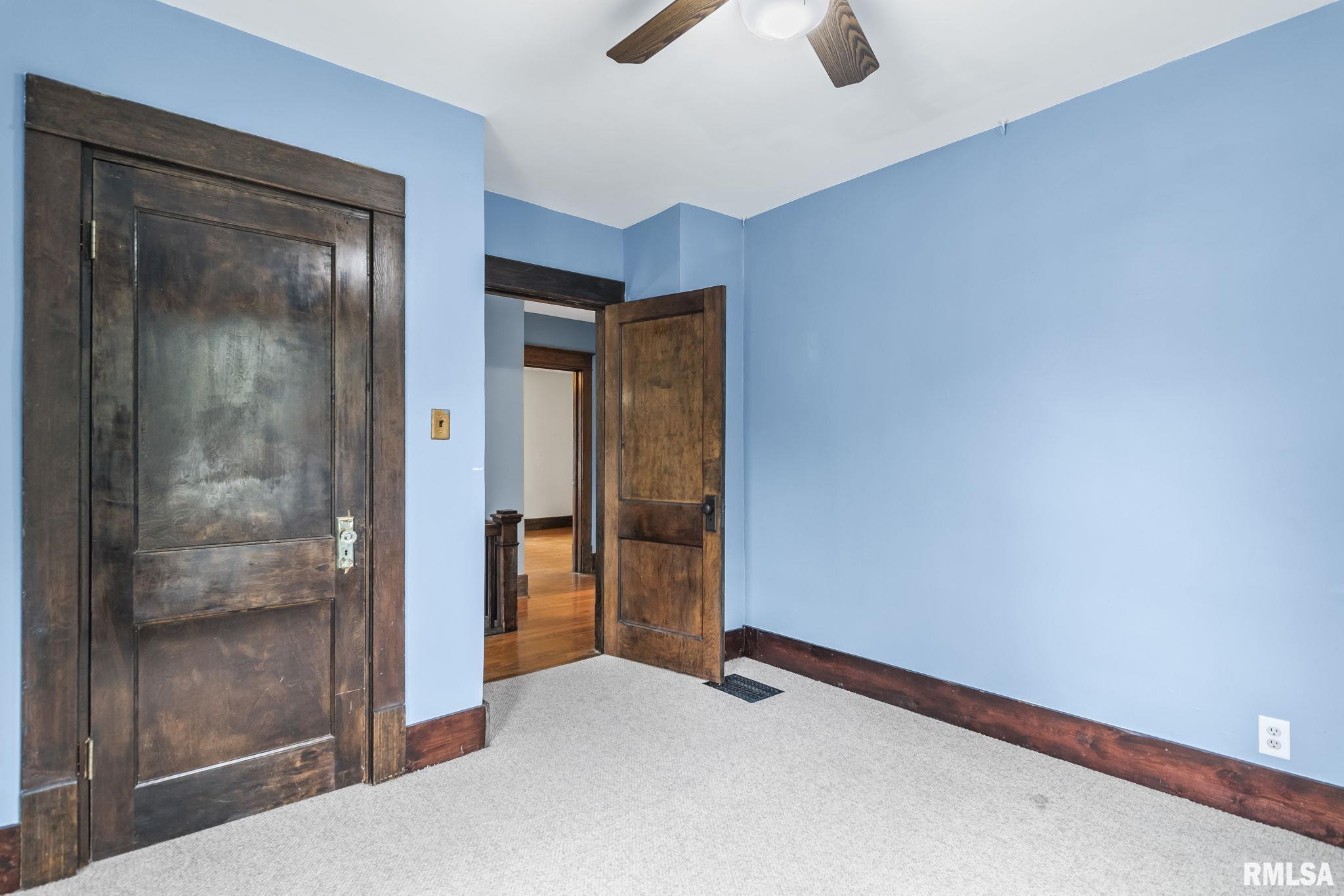 211 South Walnut Street Springfield, IL 62704 - Photo 26 of 38