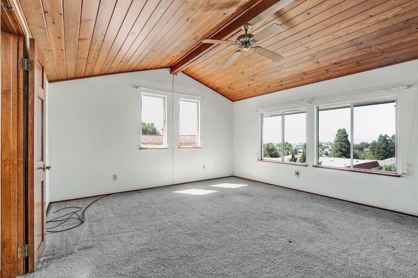 4683 Ewing Road Castro Valley, CA 94546 - Photo 24 of 68 Gallery Image 24
