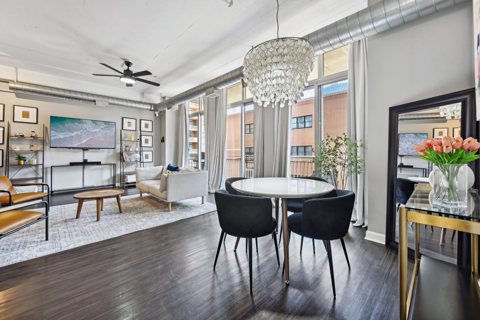 111 South Morgan Street, Unit 425 Chicago, IL 60607 - Photo 16 of 47 Gallery Image 16