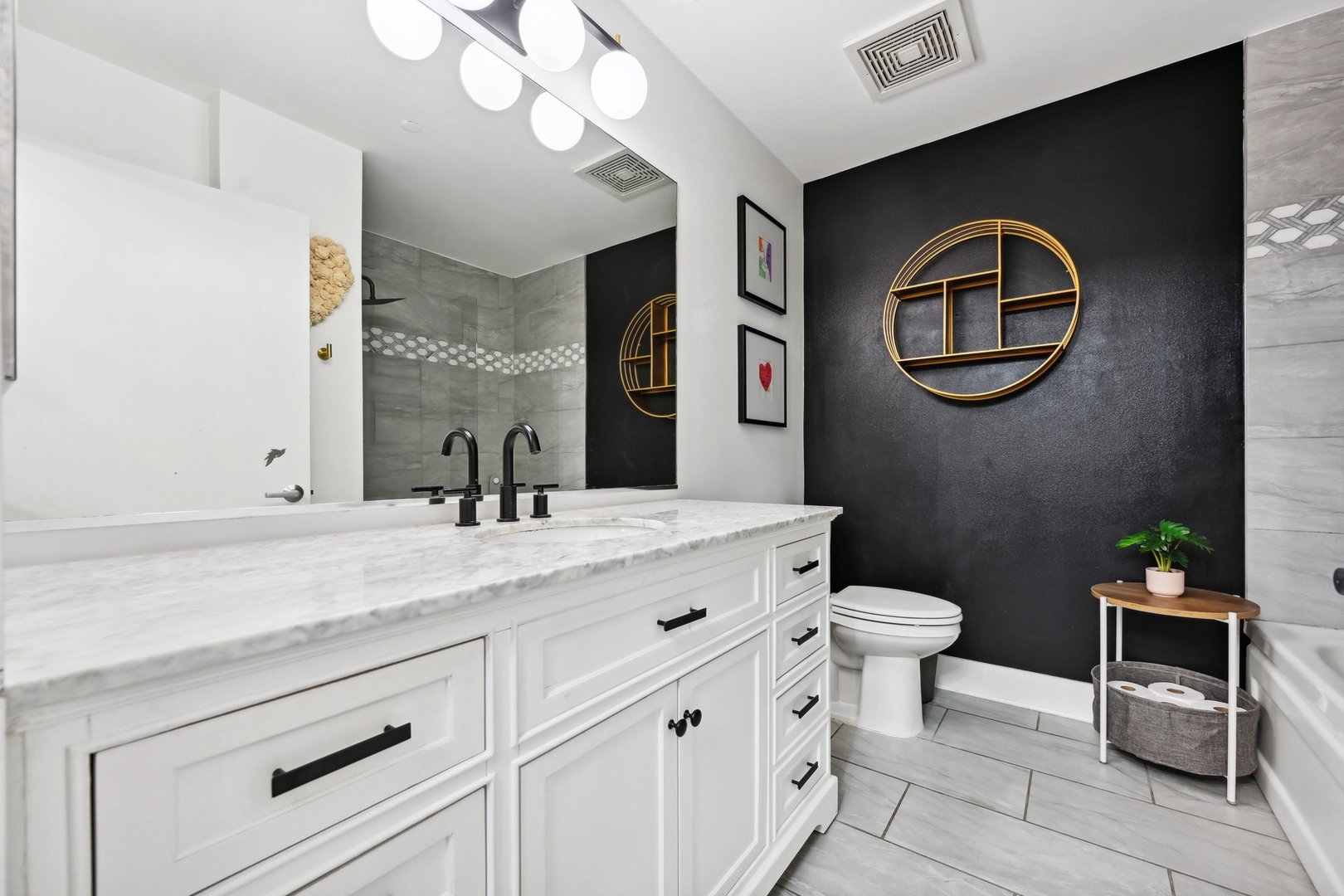 111 South Morgan Street, Unit 425 Chicago, IL 60607 - Photo 5 of 47 Gallery Image 5