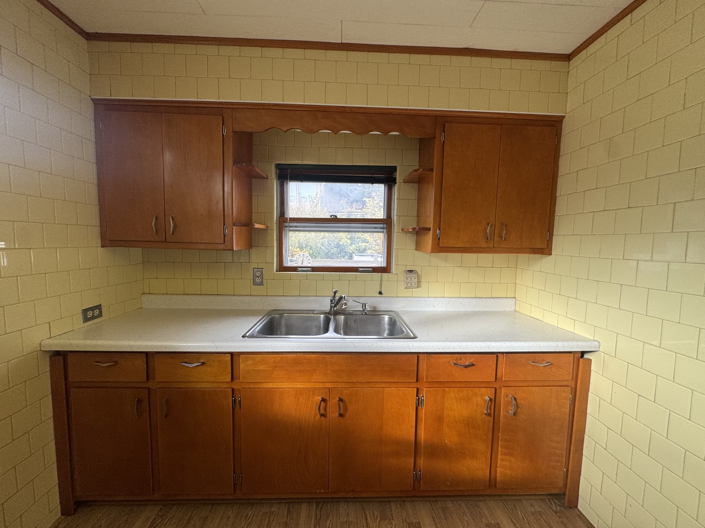 198 West Burlington Street Riverside, IL 60546 - Photo 14 of 19 a bathroom with a sink and a mirror