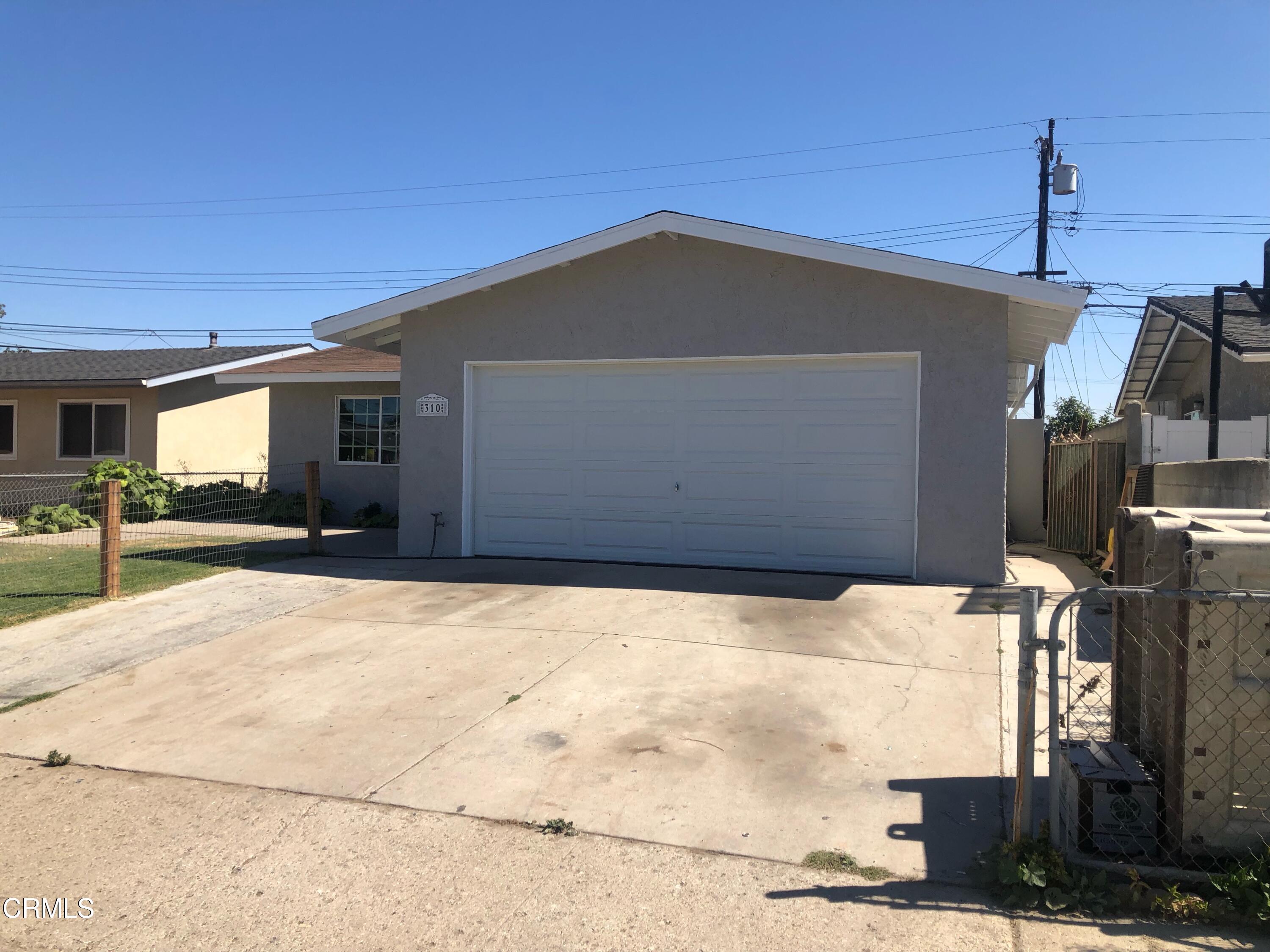 310 Alpine Street Oxnard, CA 93030 - Photo 3 of 14 IMG_8140